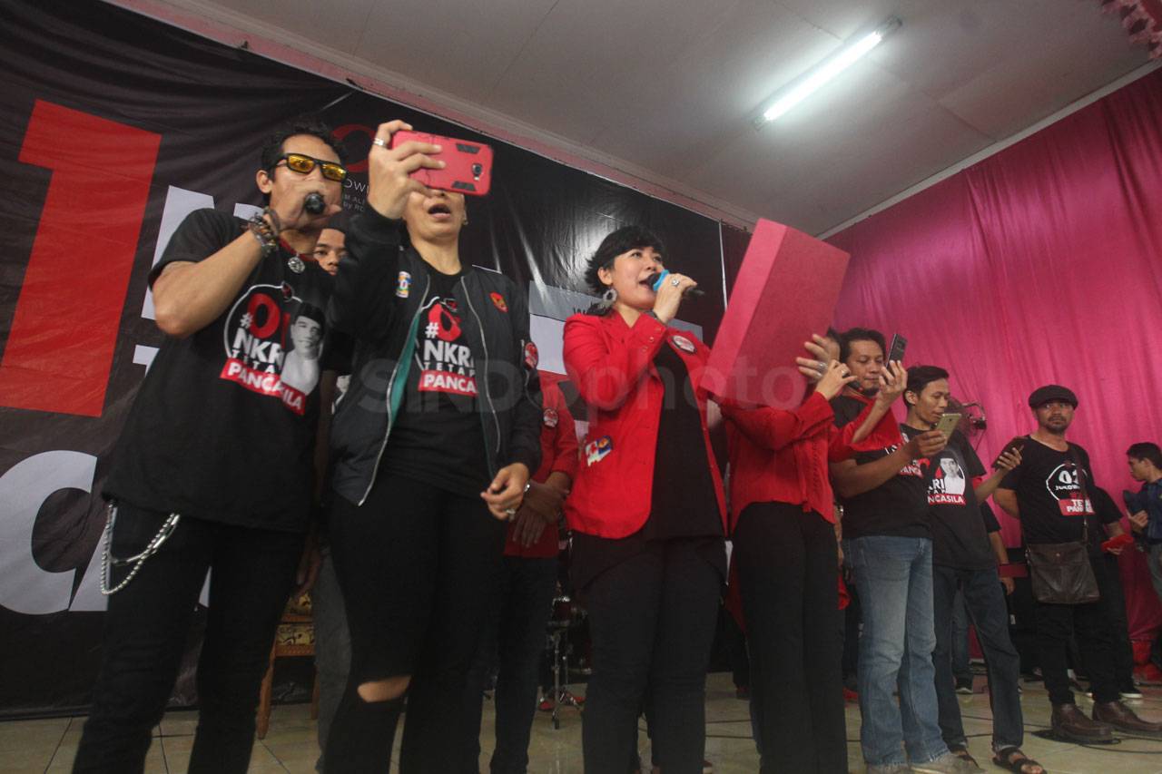 Musisi Depok Deklarasikan...