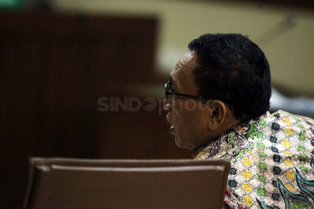 Sekjen KONI Ending Fuad...