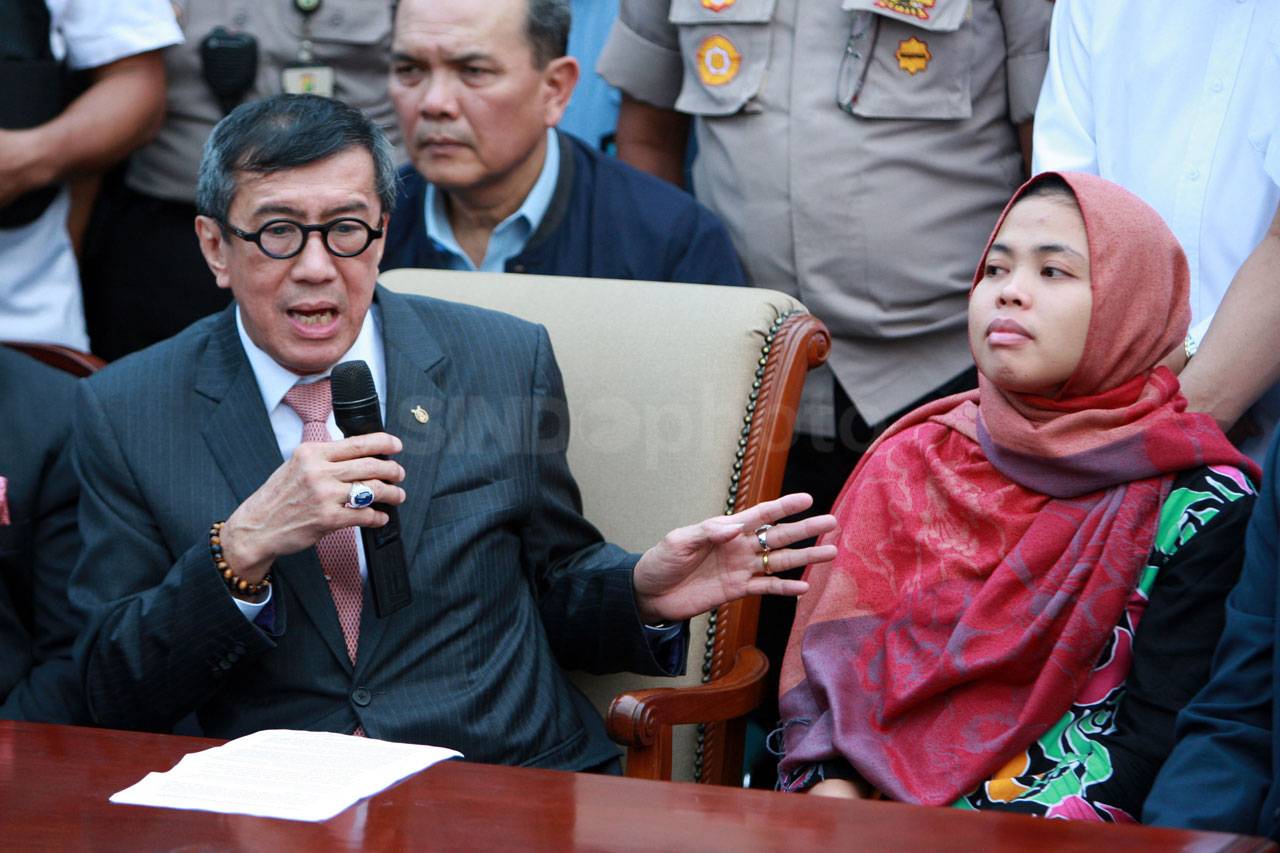 Tiba di Bandara Halim,...