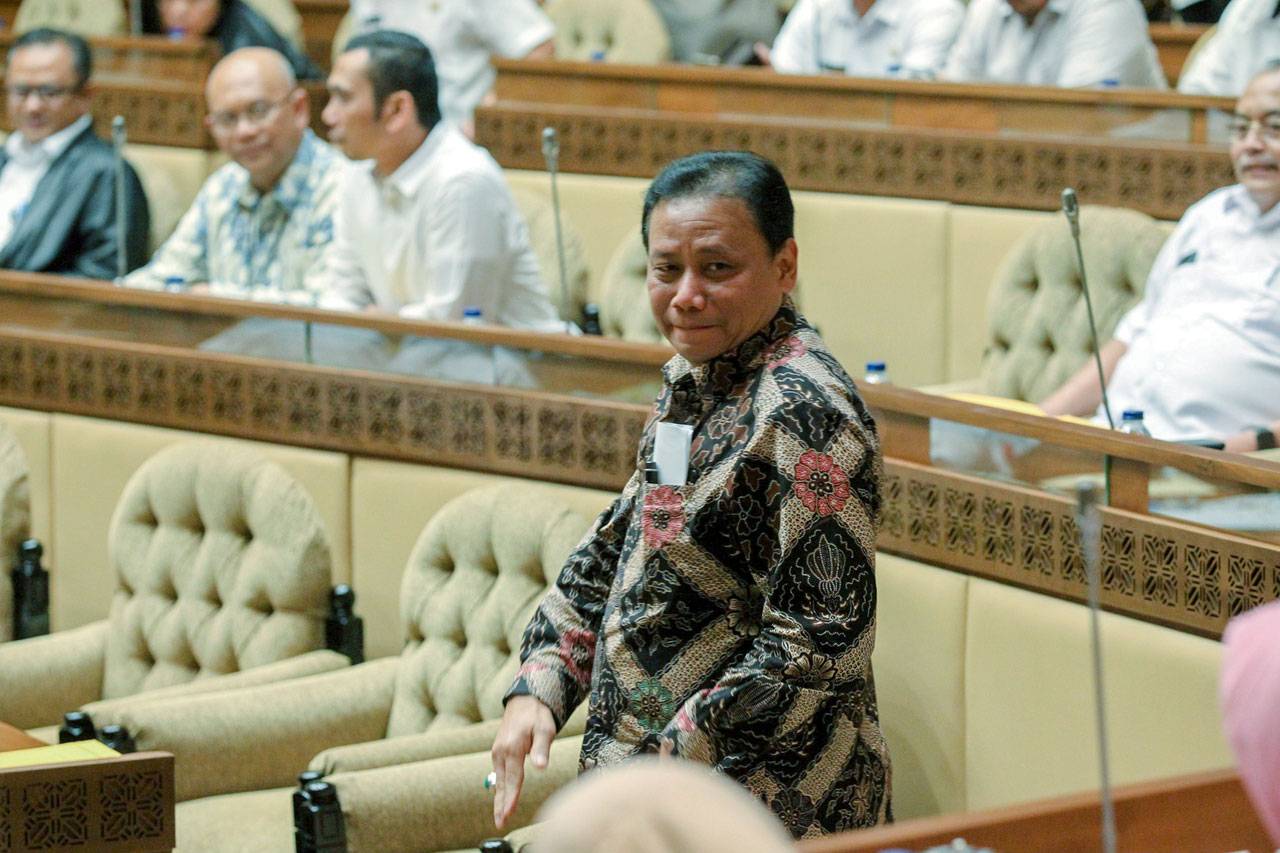 Komisi II, KPU dan Kemendagri...