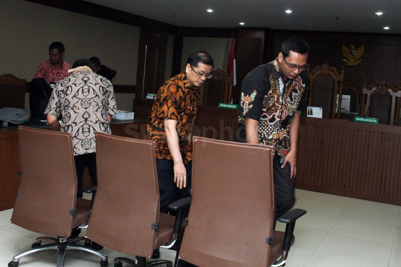 Tiga Petinggi Sinar...