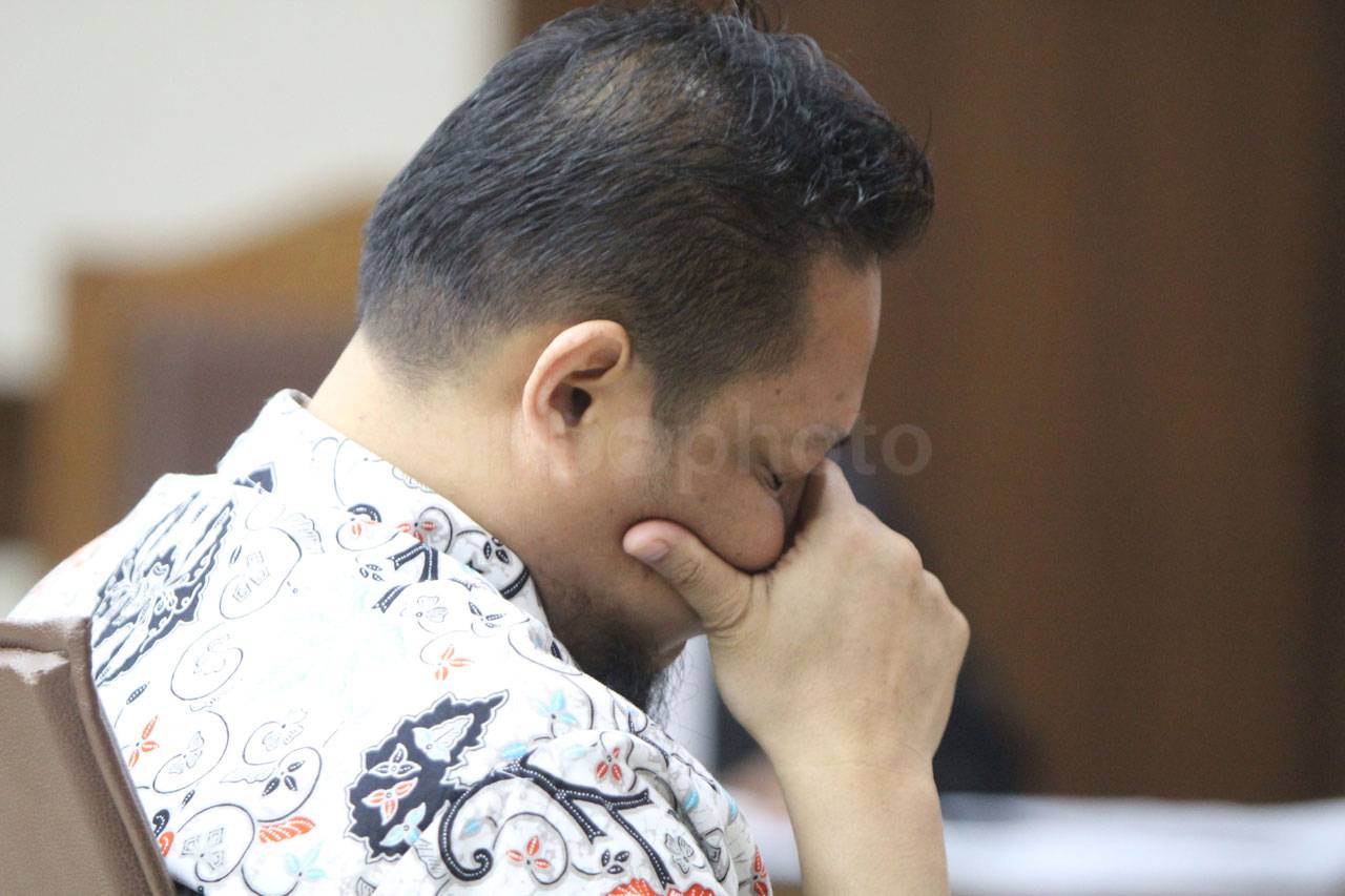 Panitera Pengadilan...