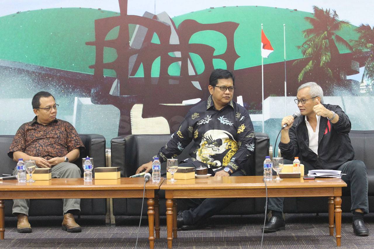 Mengawal Legitimasi...