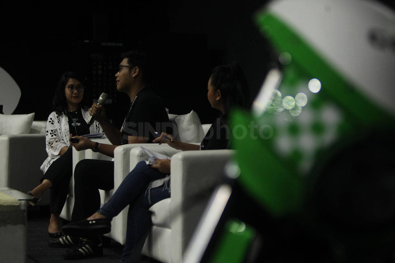 GOJEK Kembangkan Fitur...