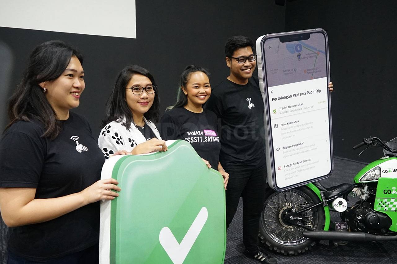 GOJEK Kembangkan Fitur...