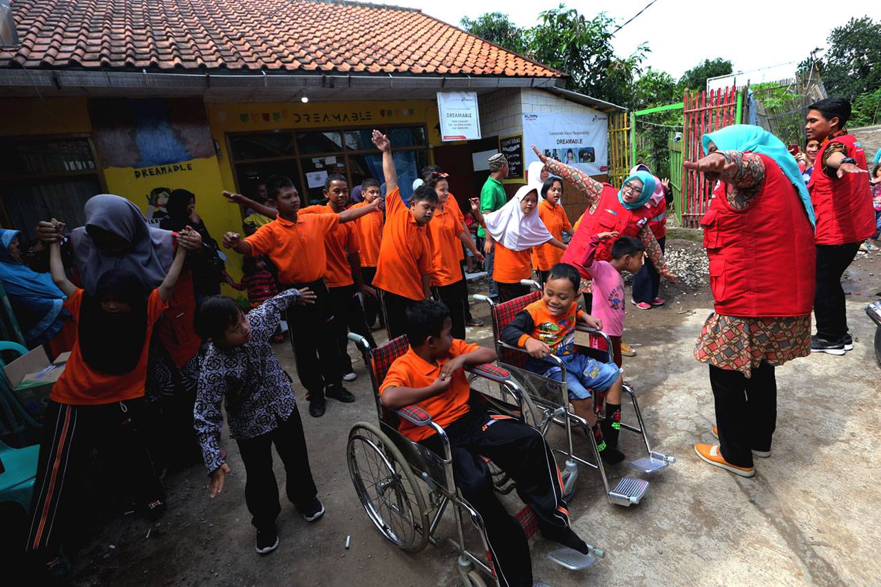 Sekolah Luar Ruang Anak...