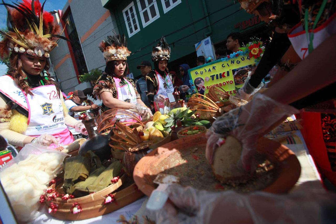 Festival Rujak Uleg...