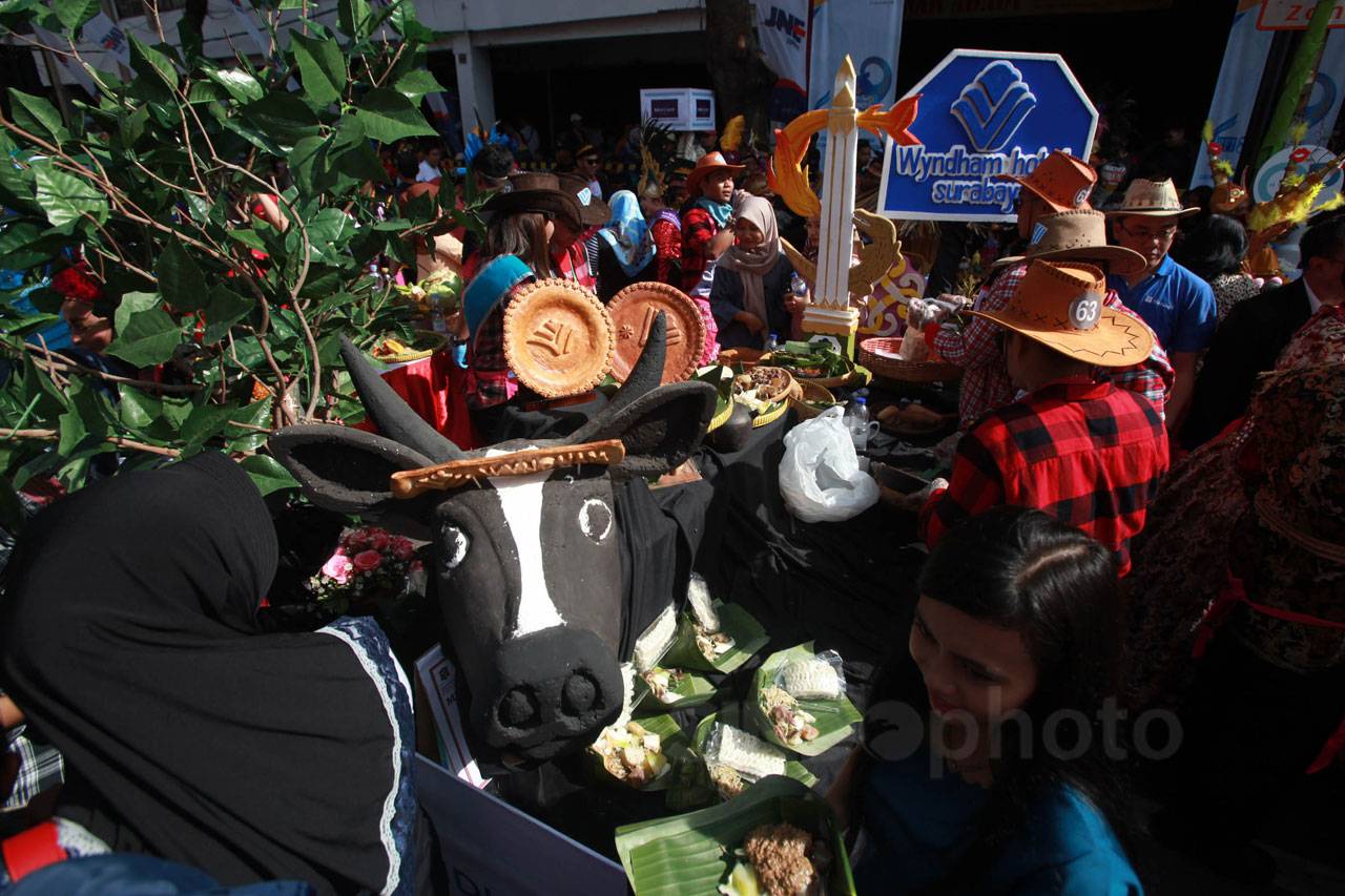 Festival Rujak Uleg...