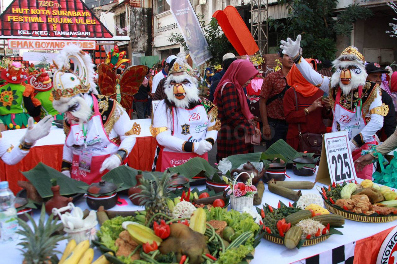 Festival Rujak Uleg...
