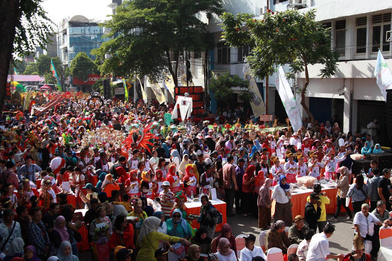 Festival Rujak Uleg...
