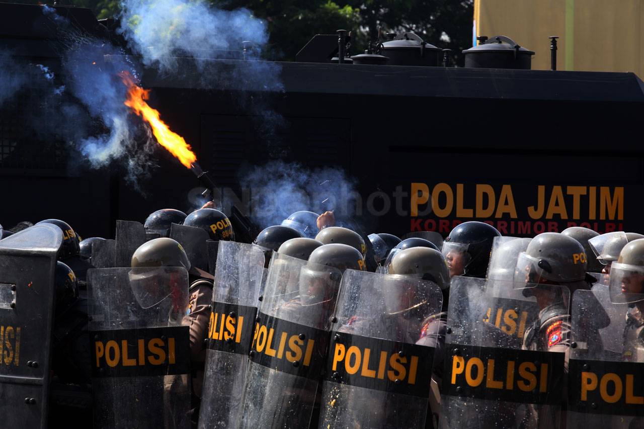 TNI dan Polri Gelar...