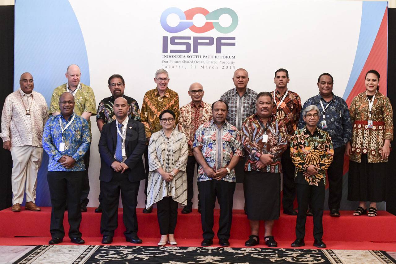 Menlu Retno Marsudi...