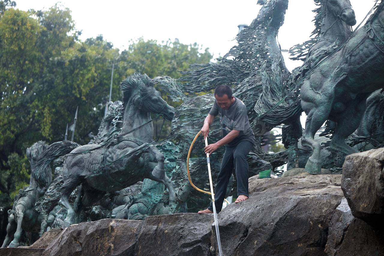Perawatan Patung Arjuna...