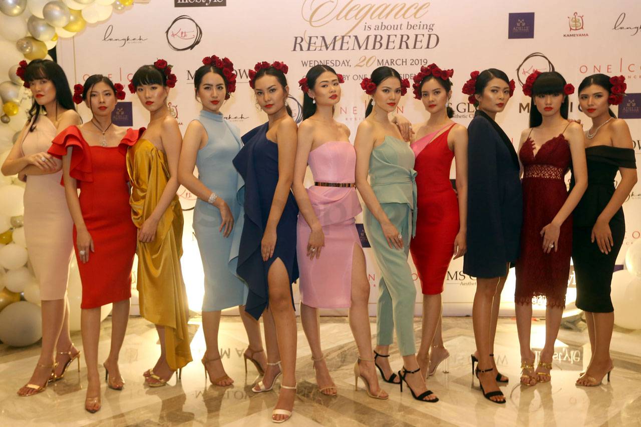 Fashion Show Maision...