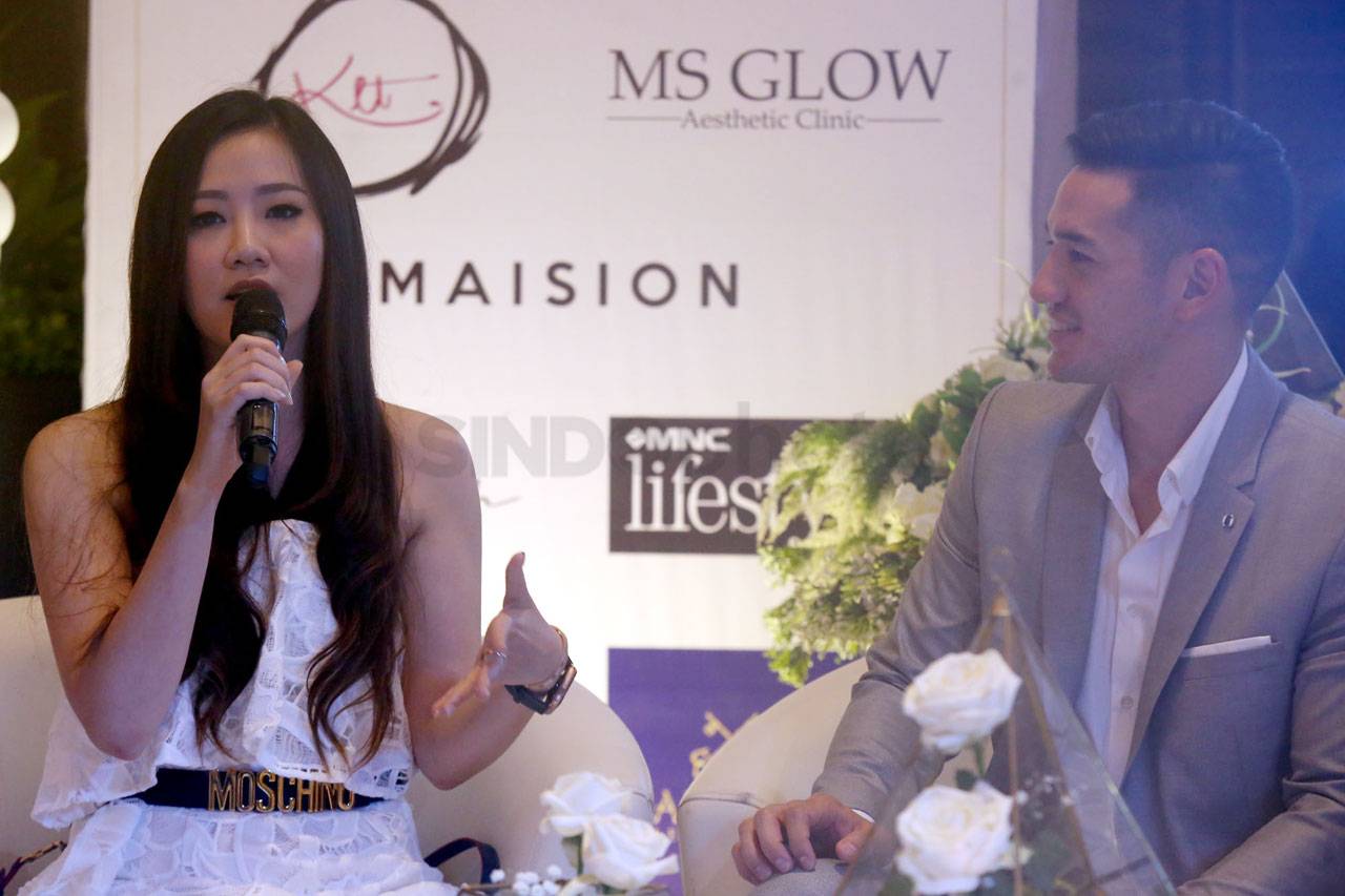 Fashion Show Maision...