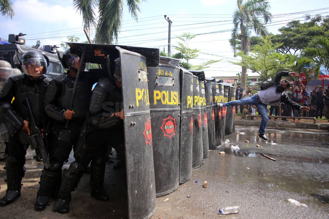 Polri/TNI Gelar Sispamkota...