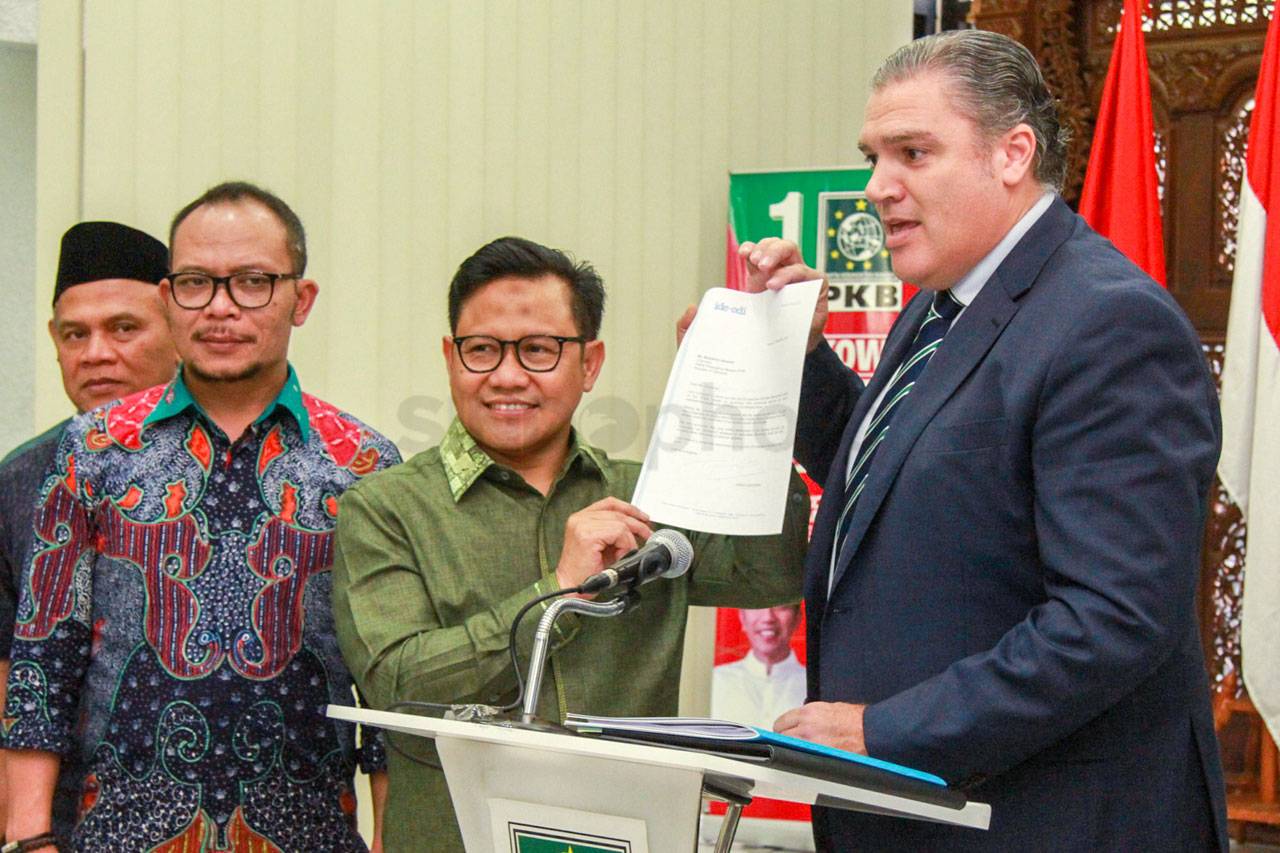 PKB Resmi Jadi Anggota...