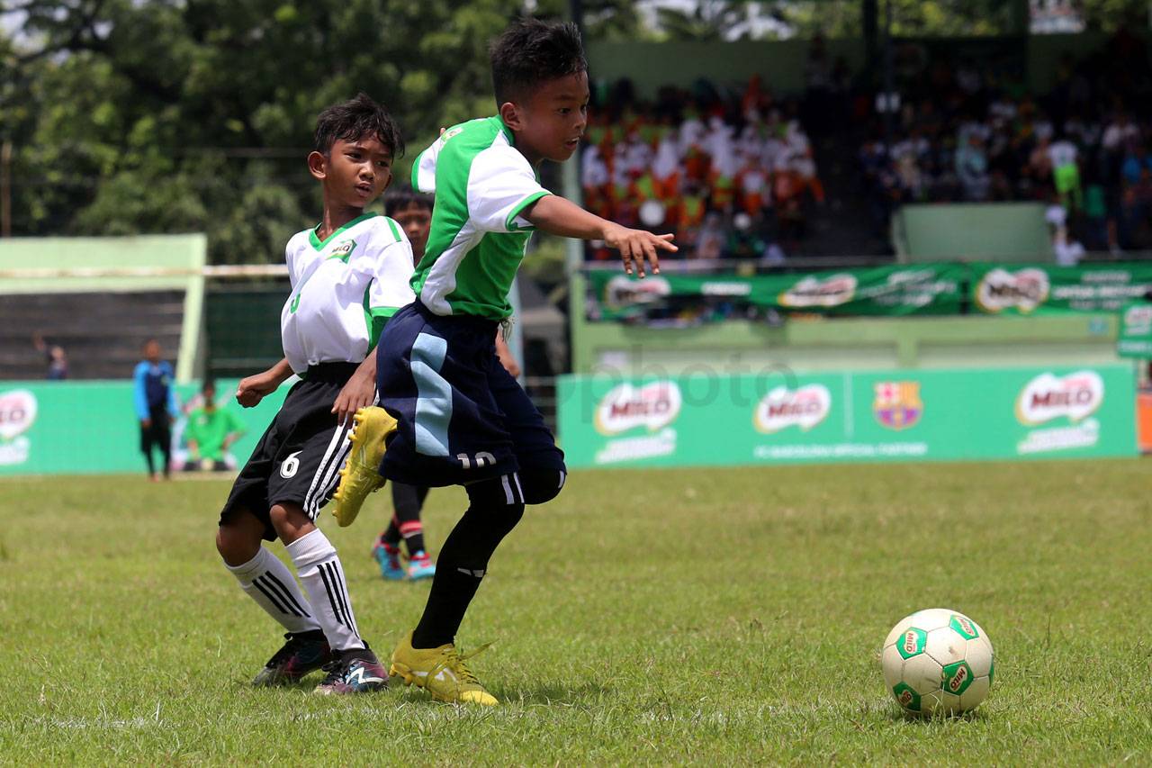 Tim Sepakbola SD Ikuti...