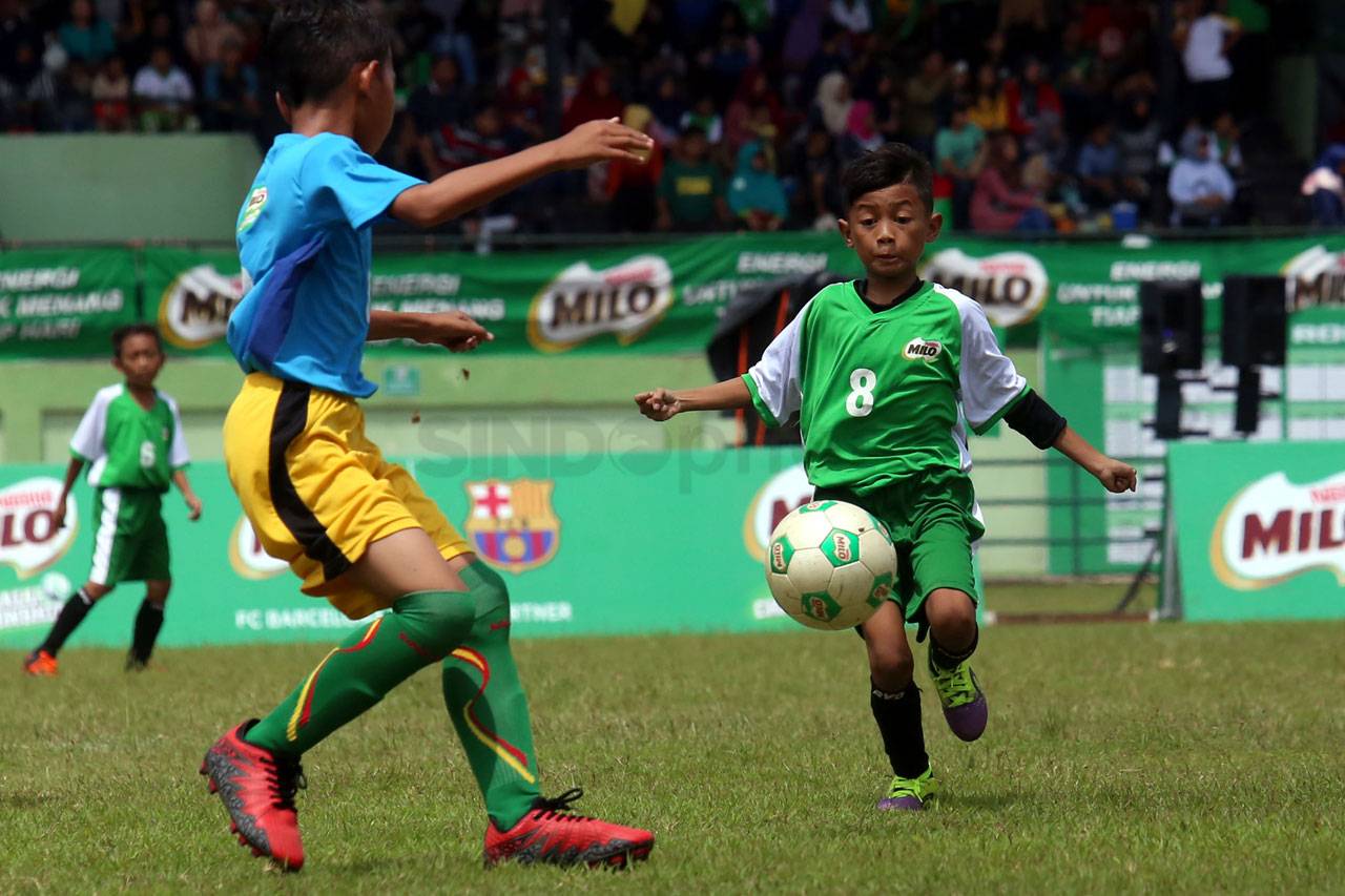 Tim Sepakbola SD Ikuti...
