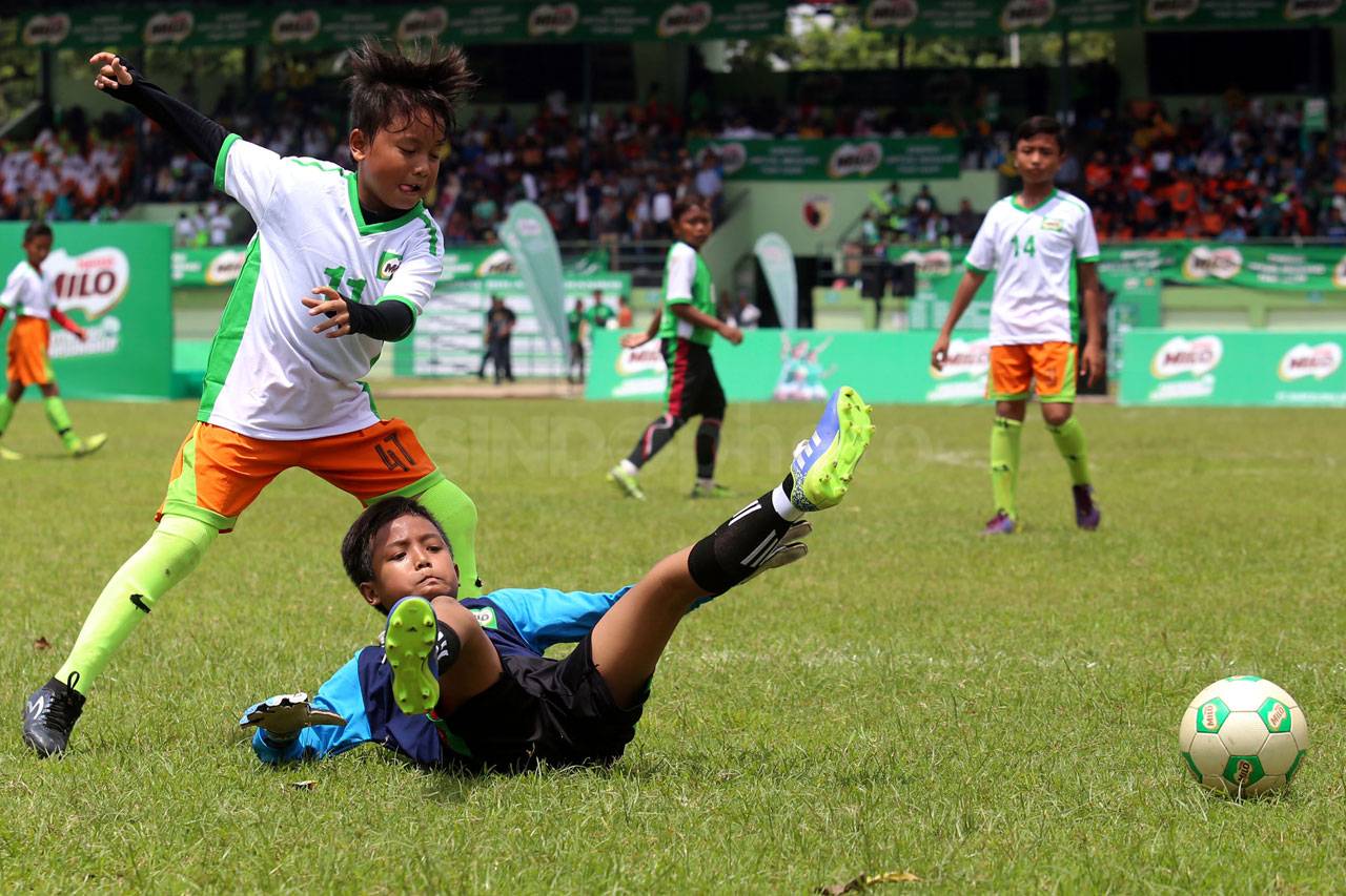 Tim Sepakbola SD Ikuti...