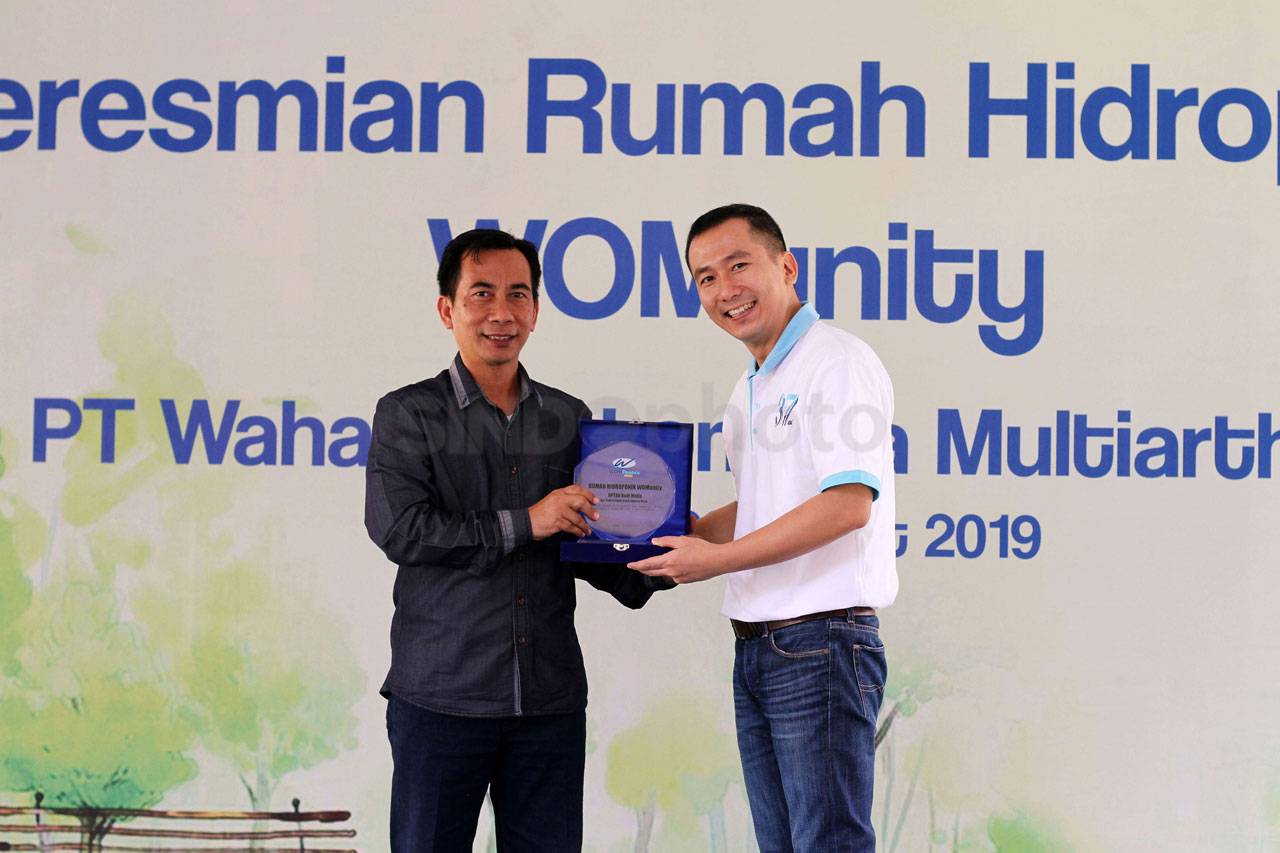 Rayakan HUT ke-37, WOM...