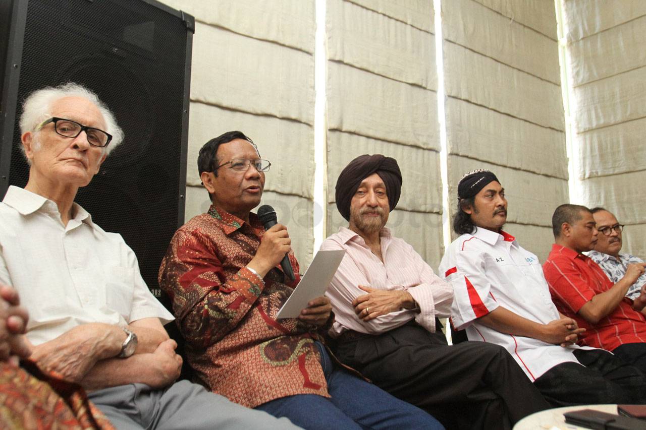 Tokoh Nasional dan Budayawan...
