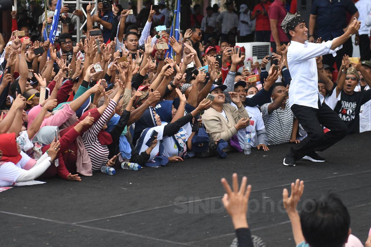 Capres Jokowi Kampanye...