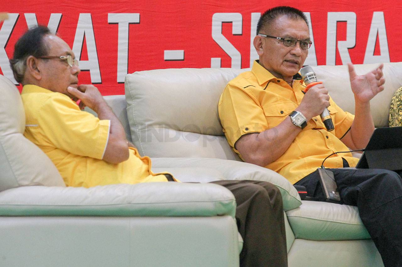 Partai Golkar Gelar...