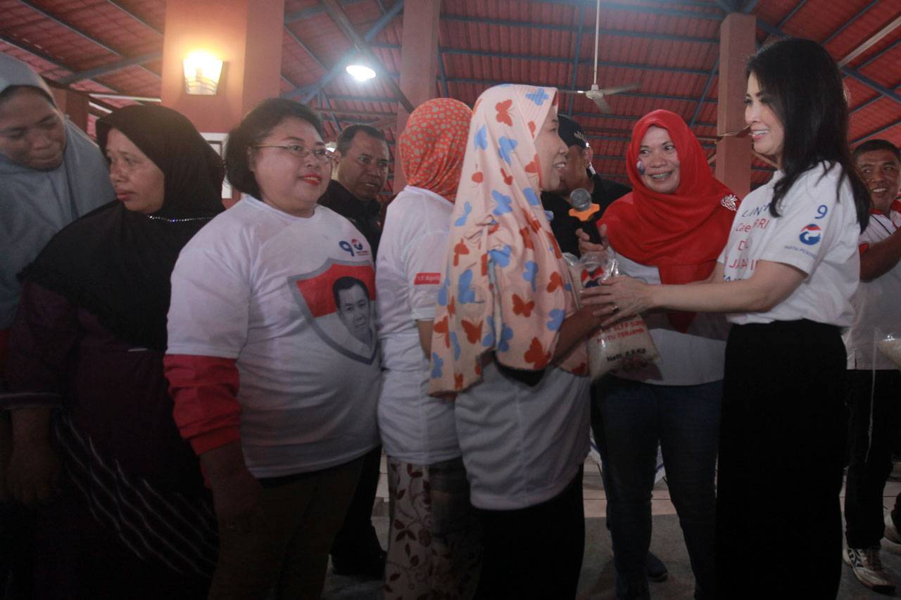 Caleg DPR Liliana Tanoesoedibjo...