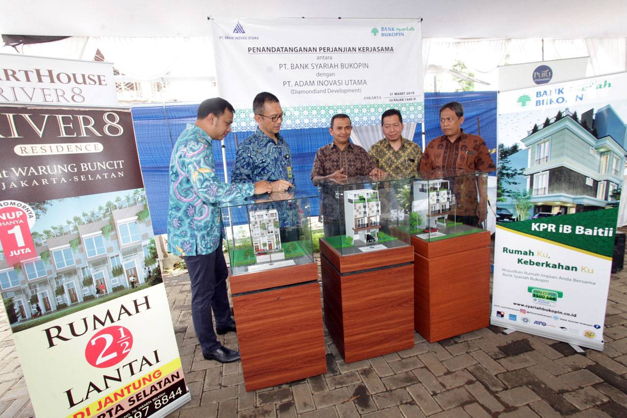 Bukopin Syariah Berikan...