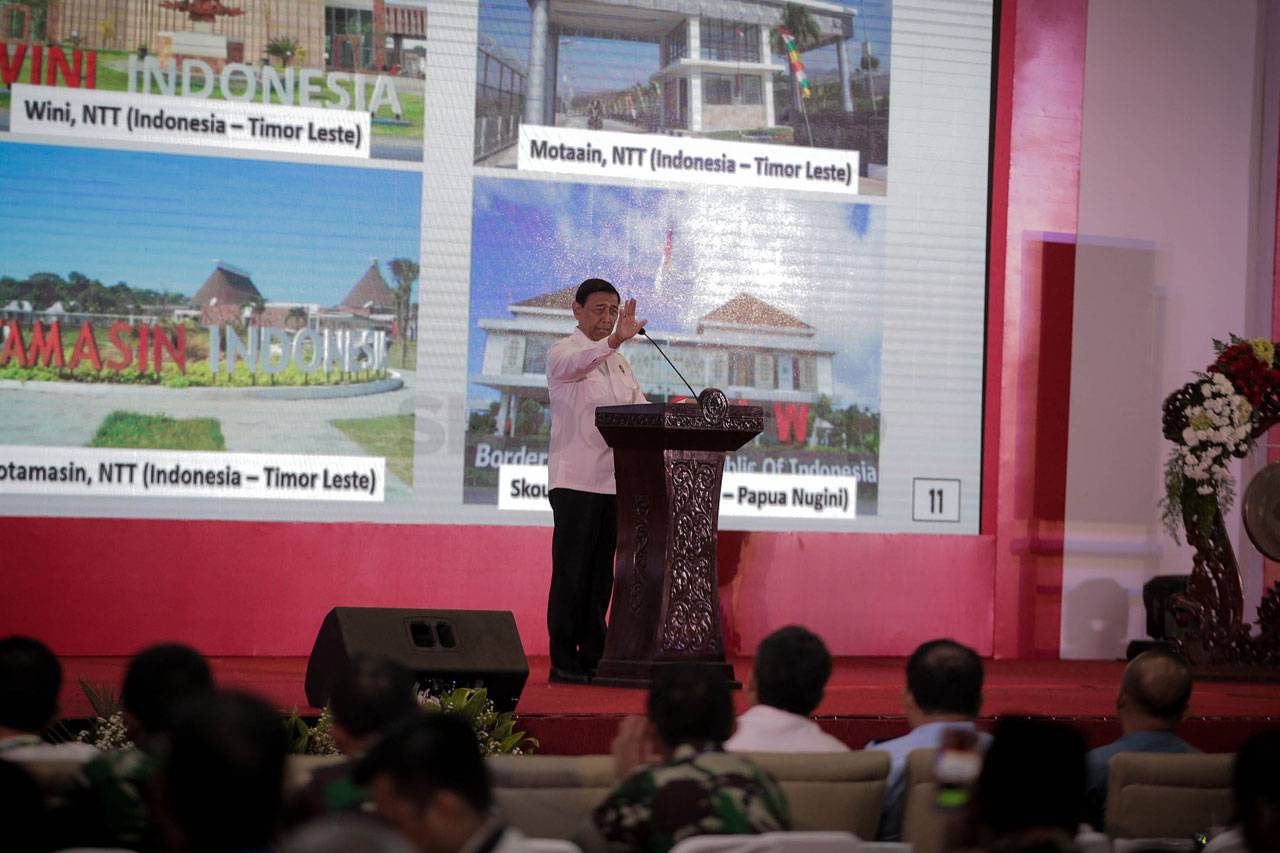 Menko Polhukam Wiranto...