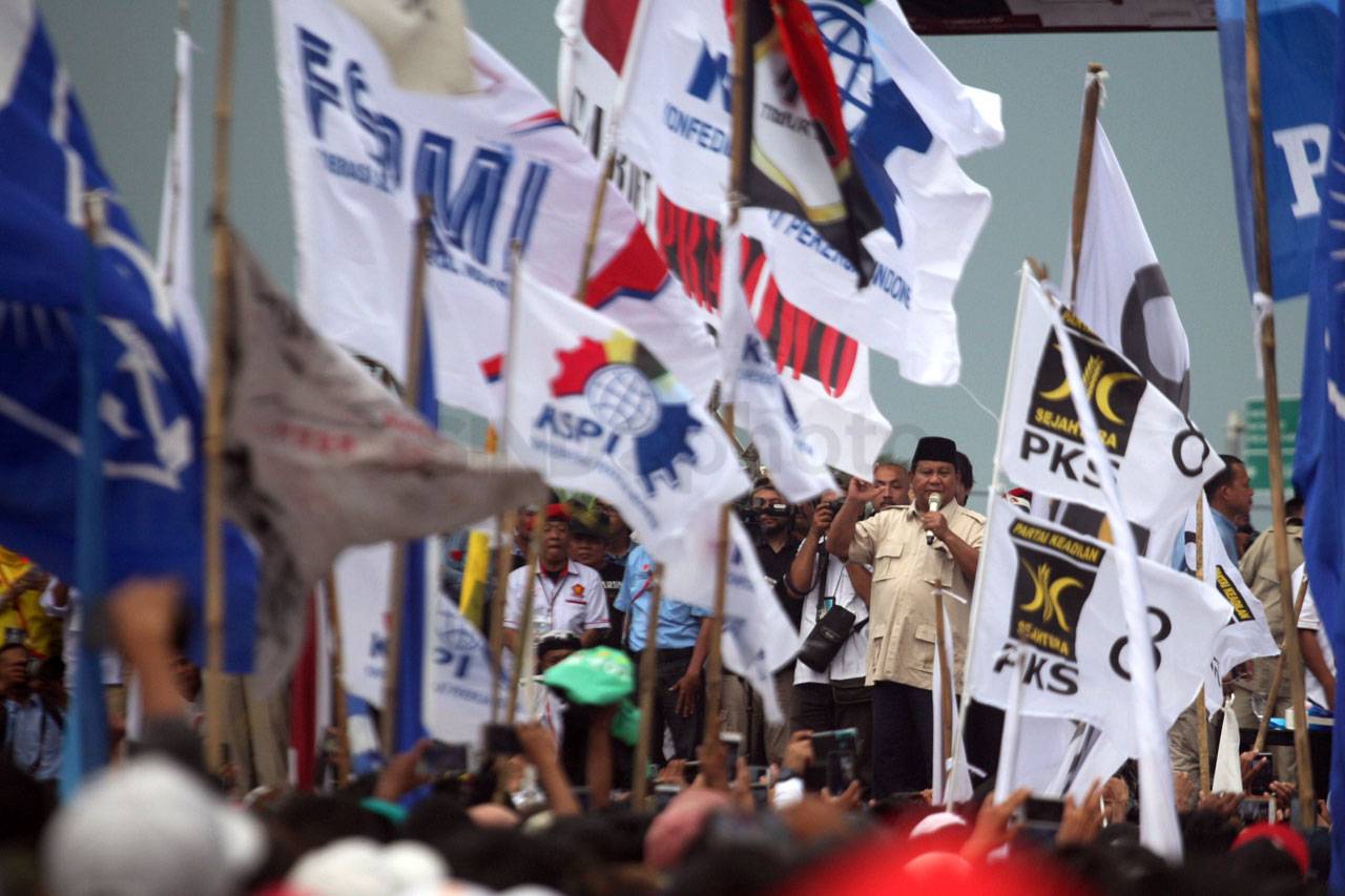 Capres Prabowo Hadiri...