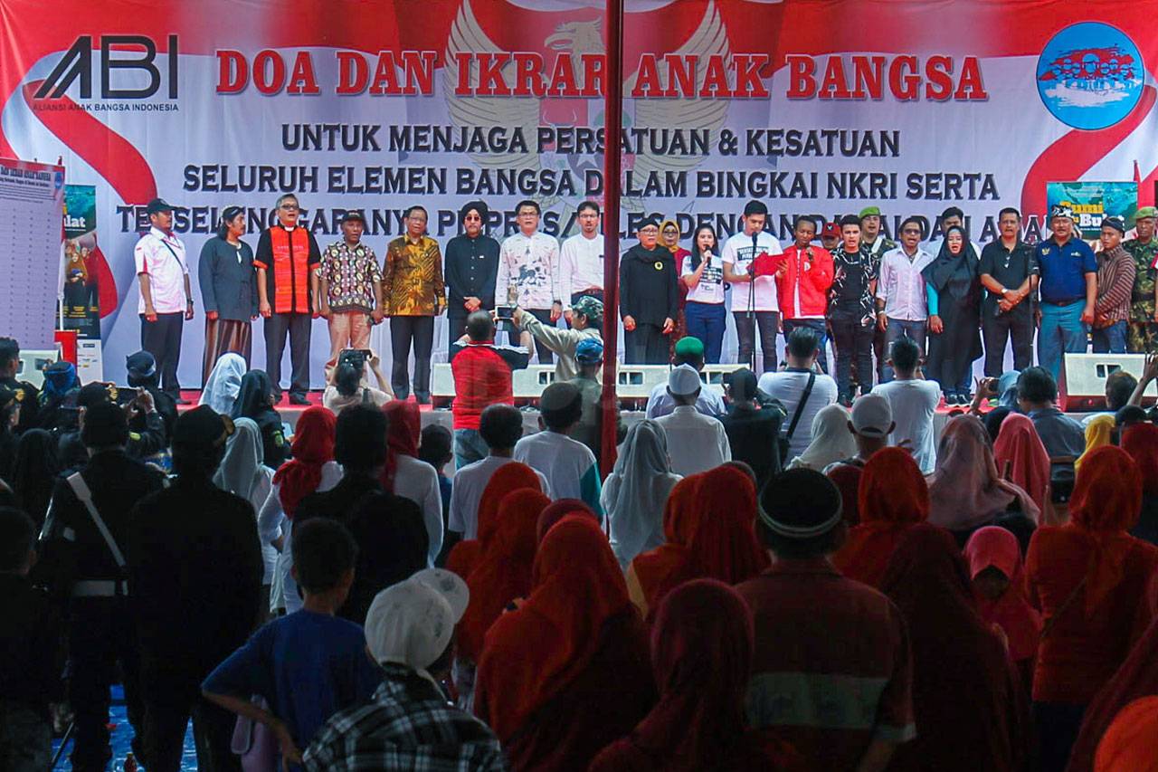 Tokoh-Tokoh Nasional...