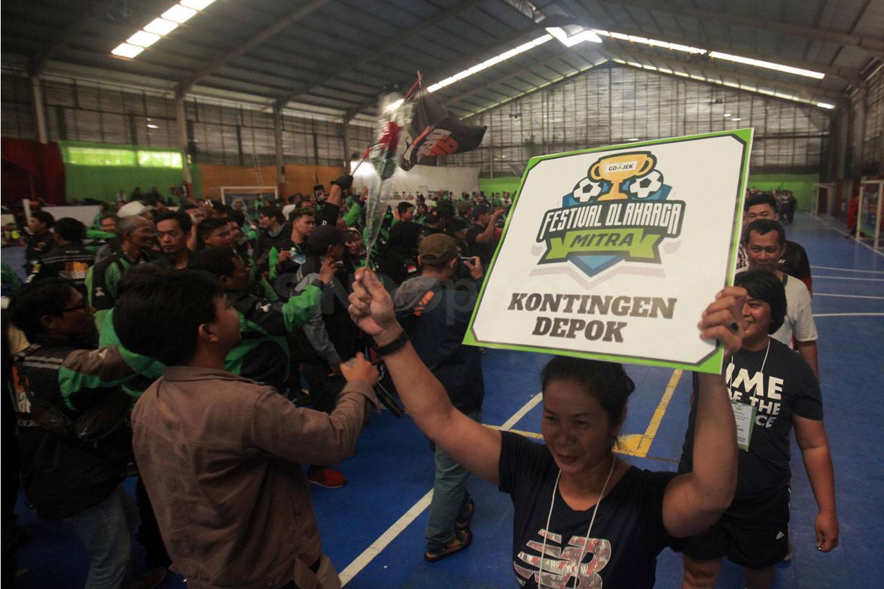 Memupuk Semangat Kebersamaan,...