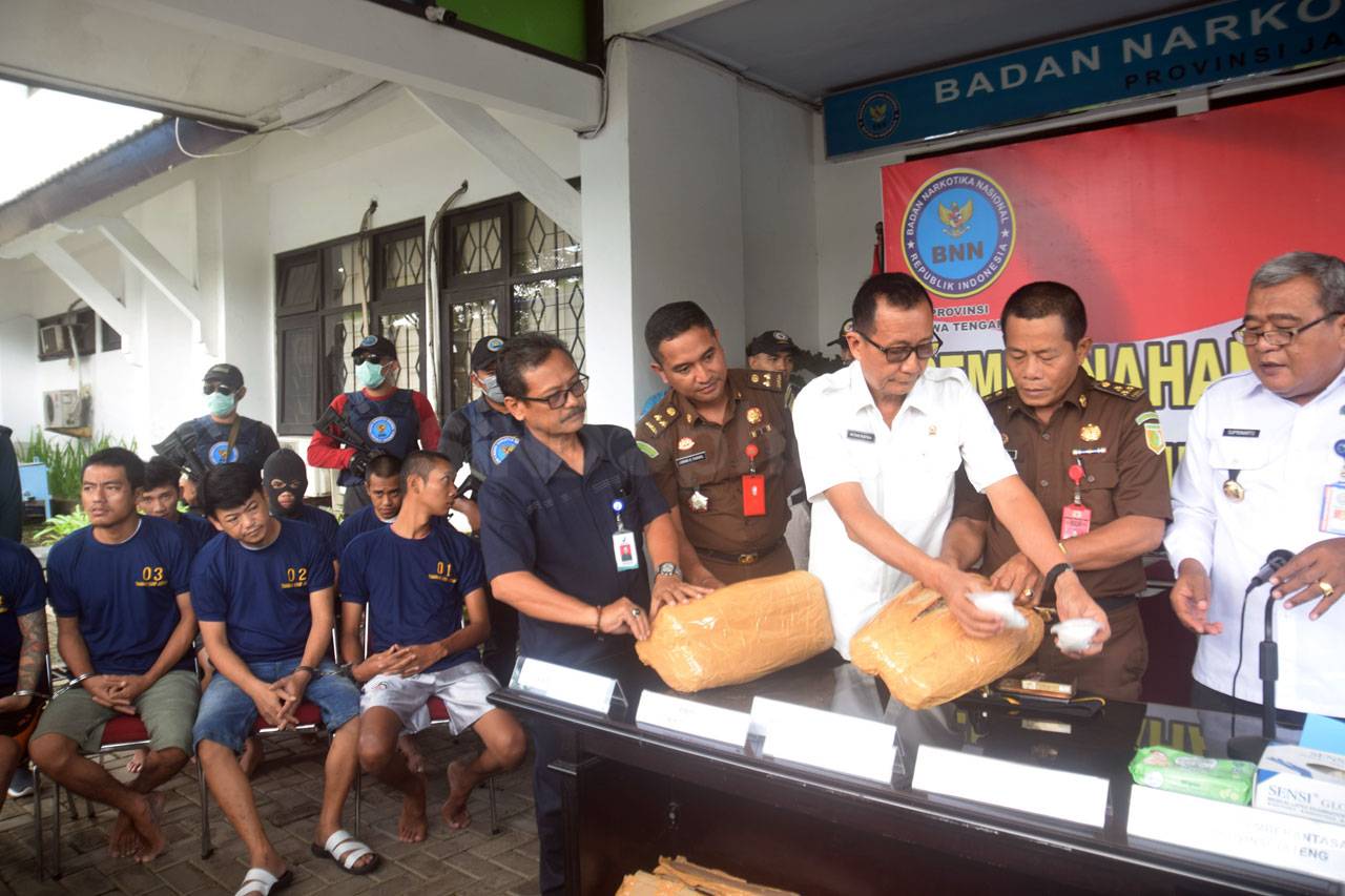 BNNP Jateng Musnahkan...