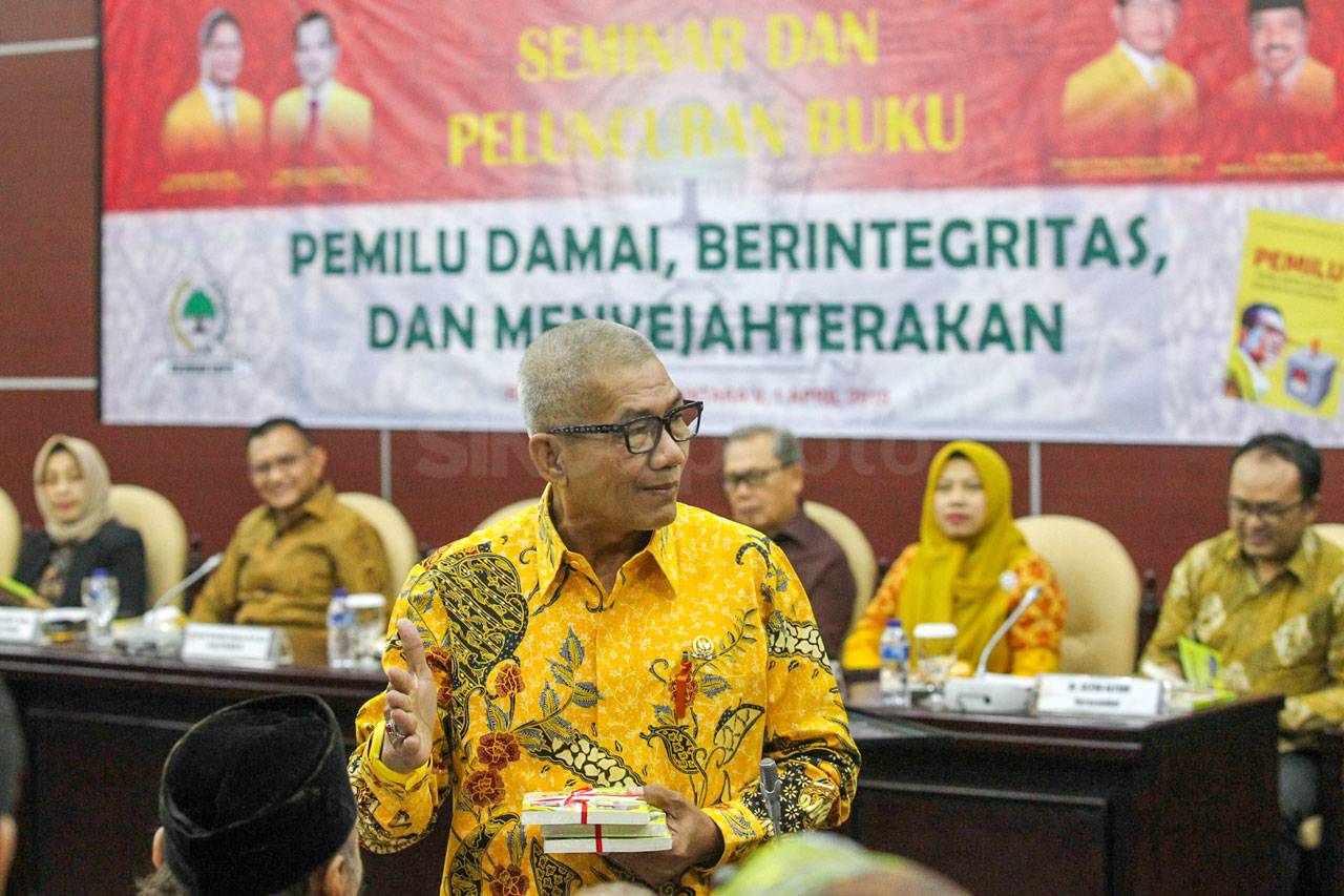 Peluncuran Buku Pemilu...