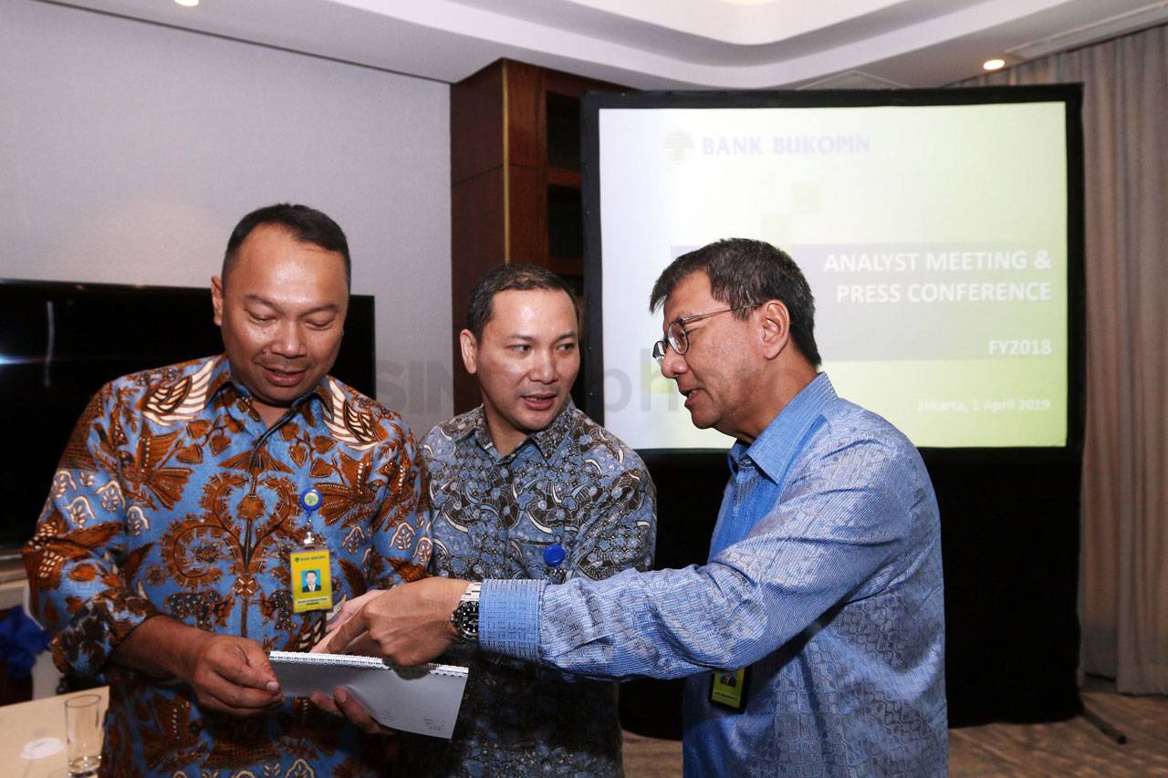 Bank Bukopin Bukukan...