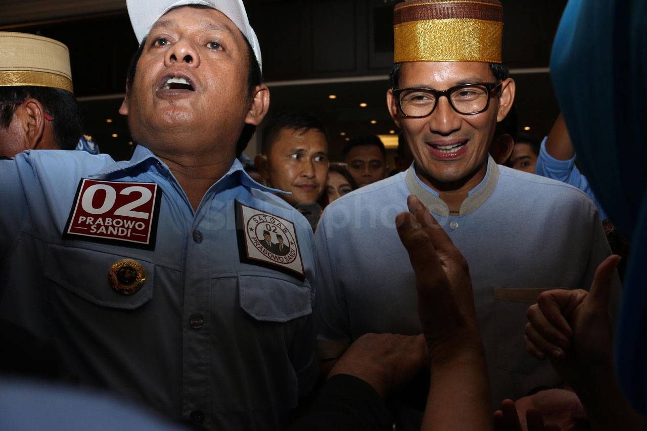 Ribuan Orang Bugis-Makassar...