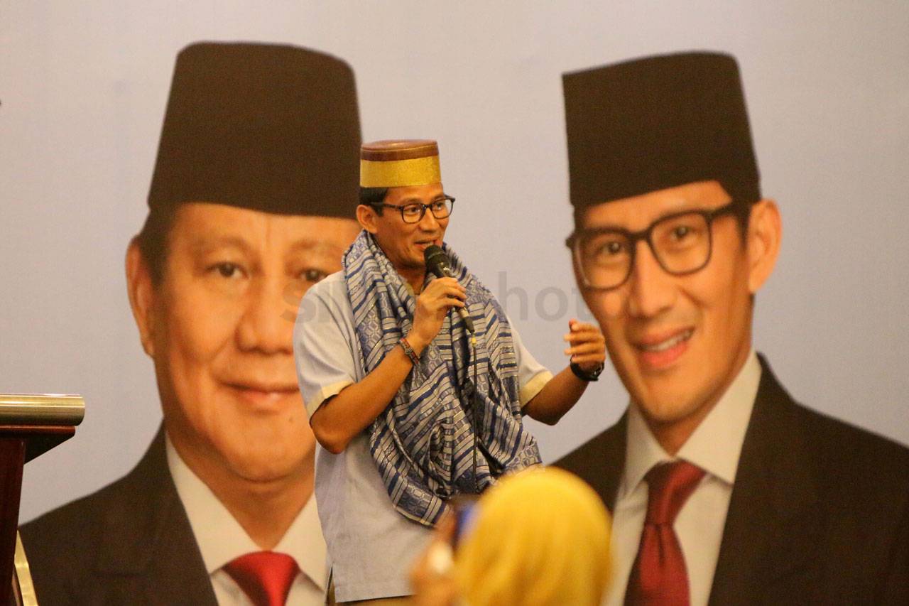 Ribuan Orang Bugis-Makassar...