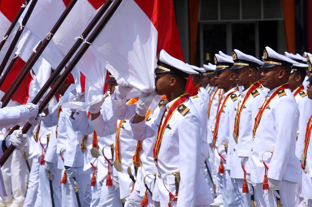 Poltekpel Surabaya Luluskan...