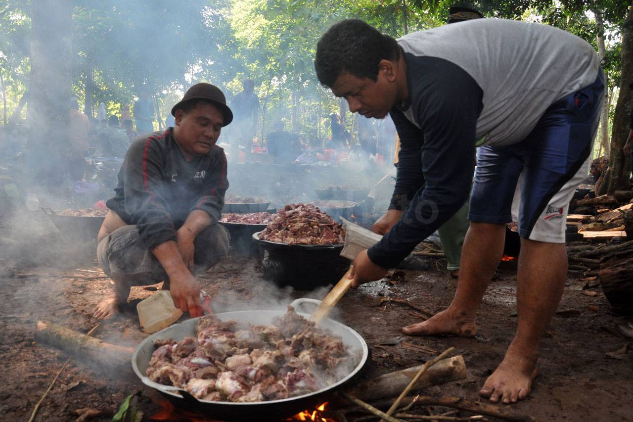 Tradisi Nyadran Menyambut...