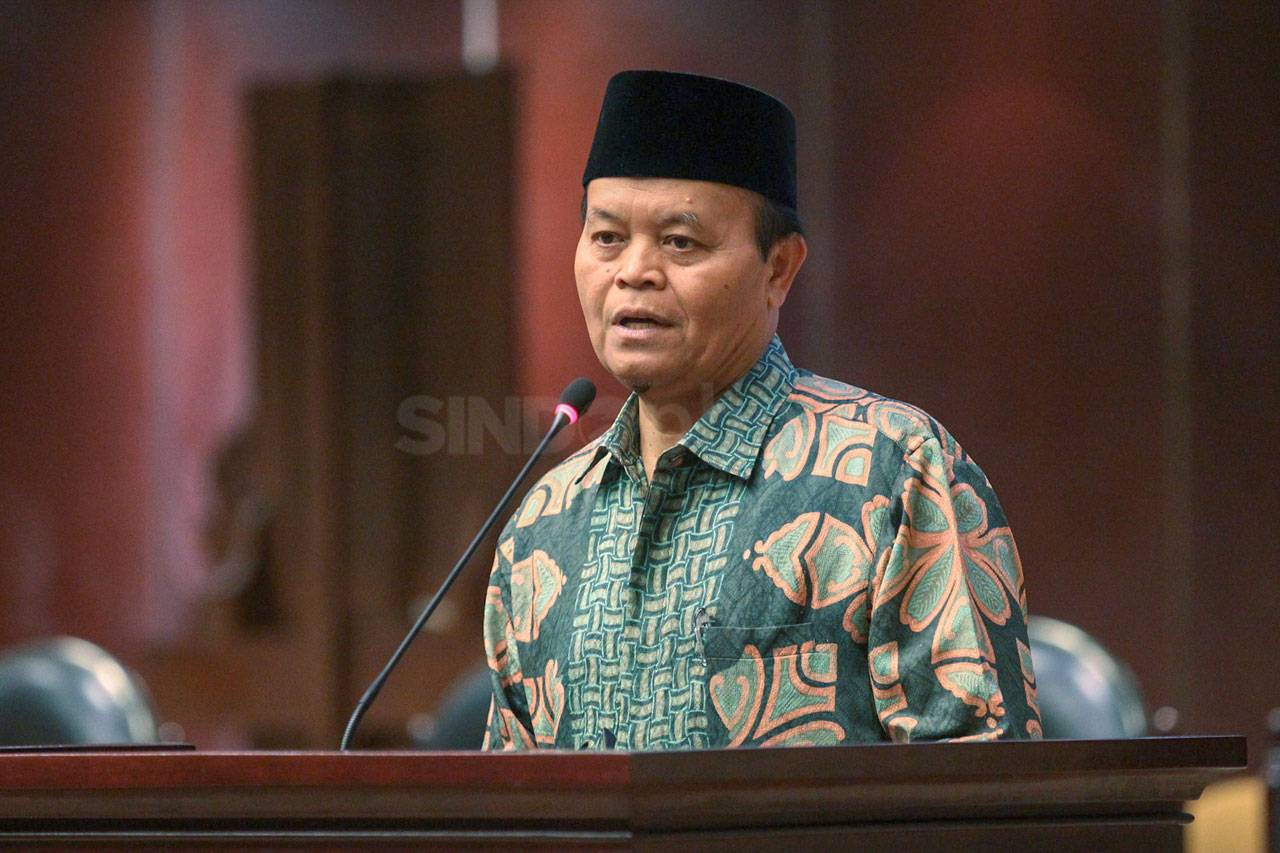 Hidayat Nur Wahid Hadir...