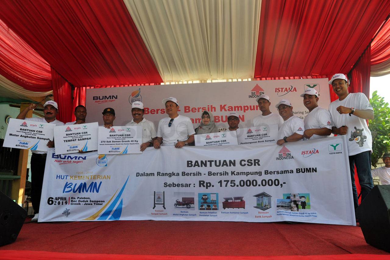 Semen Indonesia Bersih-Bersih...