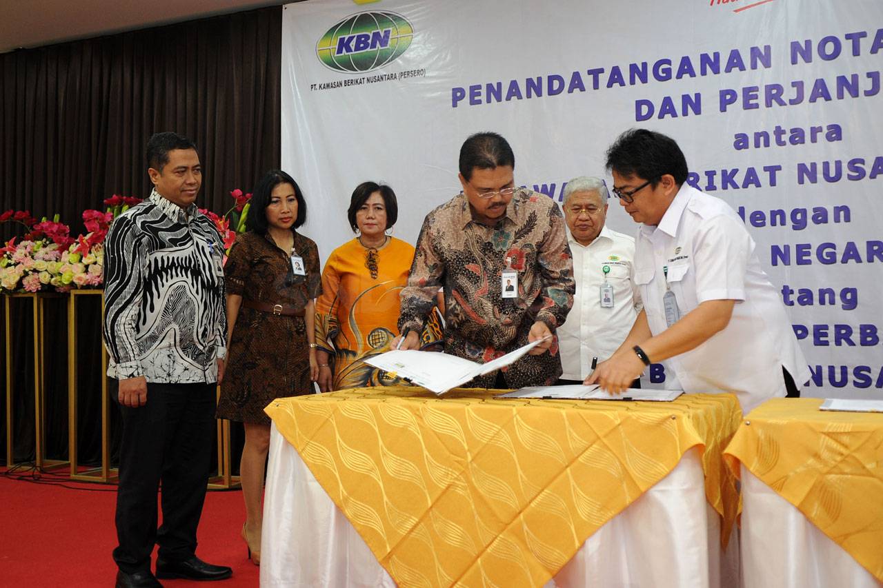 Dorong Penyaluran KPR,...
