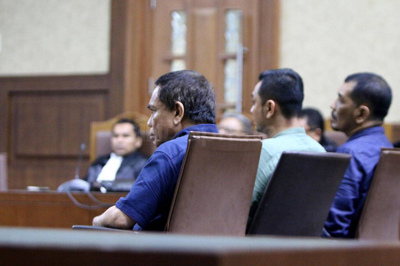 Gubernur Aceh Irwandi...