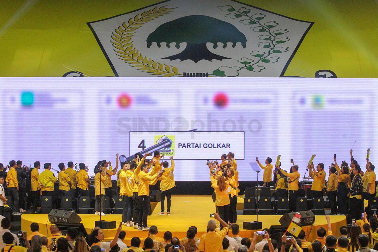 Wapres Jusuf Kalla Hadiri...