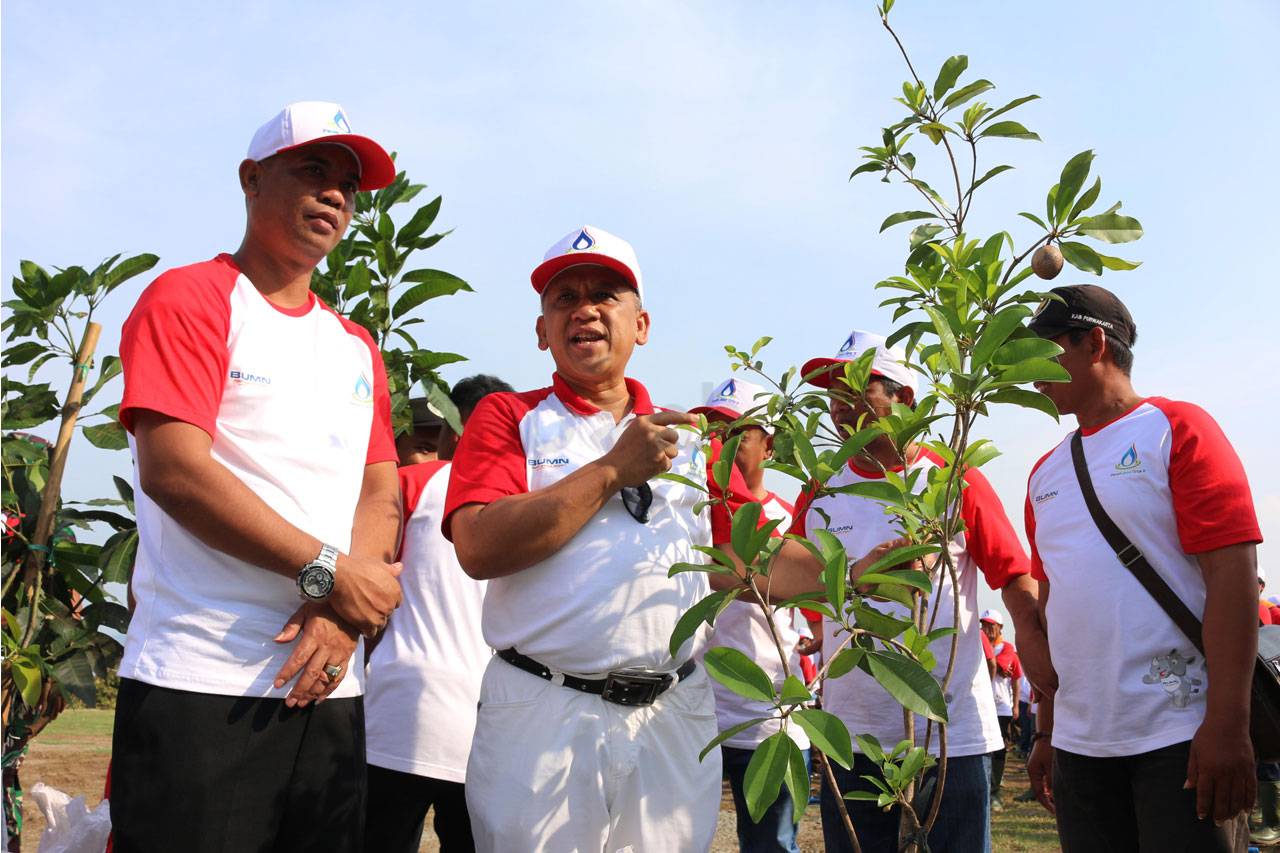 Peringati Hari Air,...