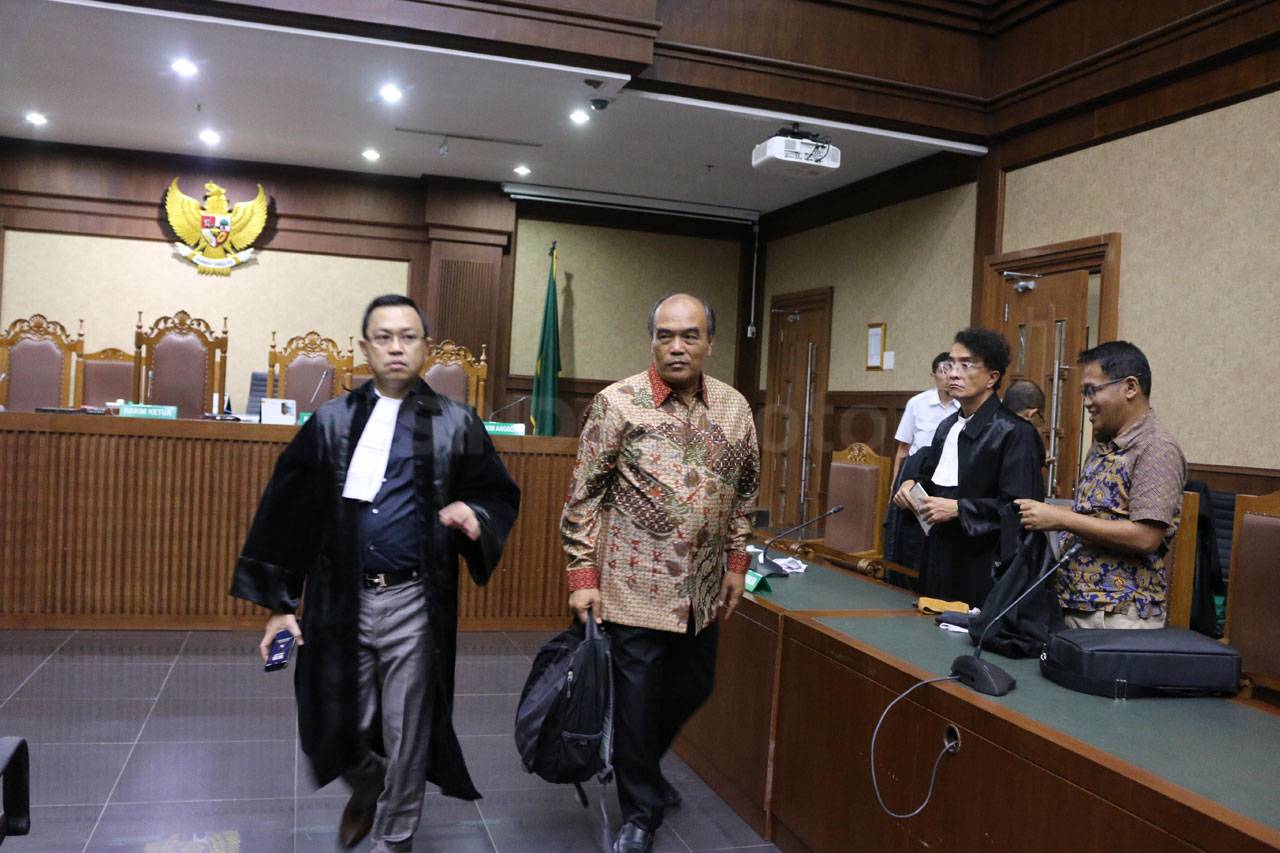 Eks Dirut Jasindo Budi...