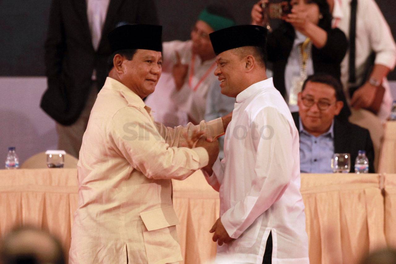 Gatot Nurmantyo Hadiri...