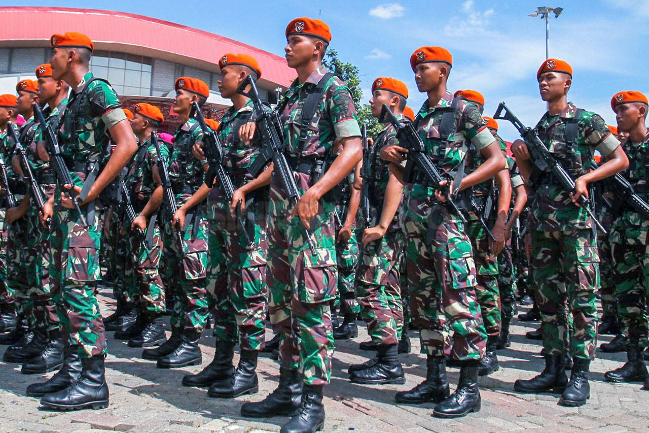 Ribuan Pasukan Gabungan...